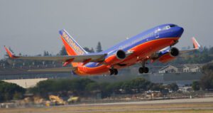 Read more about the article Southwest Airlines Shares Surge Following C.E.O.’s Overhaul Announcement