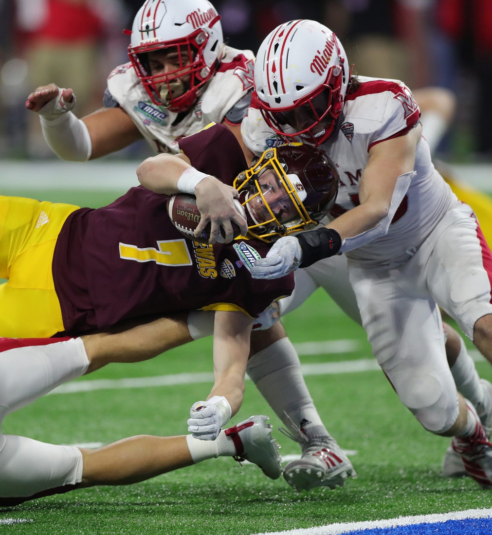 You are currently viewing Ex-Central Michigan QB Tommy Lazzaro dies at 27