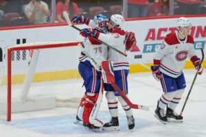 Read more about the article NHL roundup: In debut, Habs’ Jakub Dobes blanks Panthers