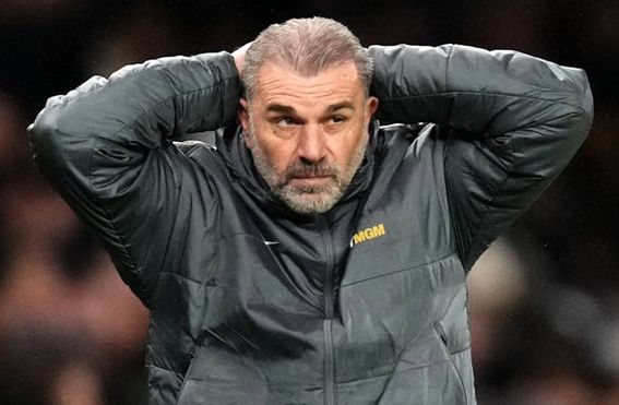 You are currently viewing Tottenham Hotspur’s Defensive Woes Deepen As Postecoglou Faces Mounting Pressure