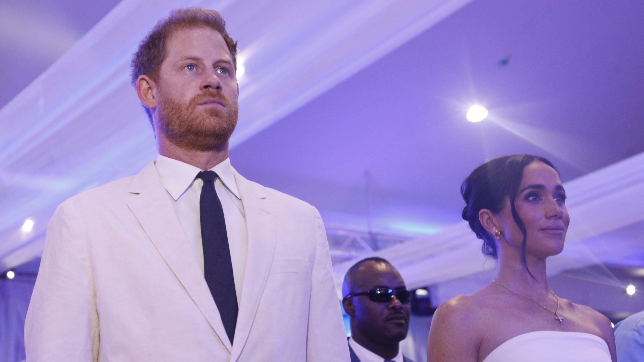 You are currently viewing Meghan Markle & Prince Harry Bolster LA Wildfire Relief Efforts