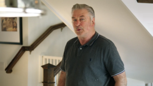 Read more about the article Alec Baldwin Breaks Down on ‘The Baldwins’ Trailer