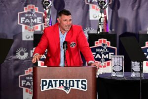 Read more about the article Patriots reunite with Mike Vrabel, share vision of New England revival