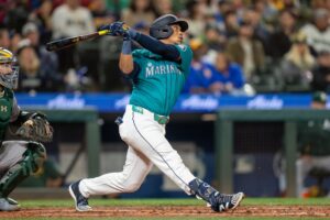 Read more about the article Reports: INF Jorge Polanco to re-sign with Mariners