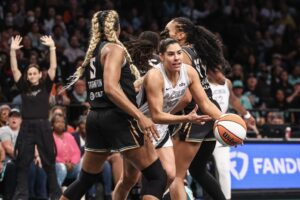 Read more about the article Reports: Jewell Loyd, Kelsey Plum on move in 3-team trade