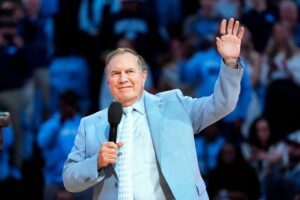 Read more about the article Heel turn? North Carolina football GM defends Bill Belichick over unsigned contract