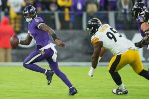 Read more about the article Lamar Jackson tries to outrun playoff demons as Ravens face Steelers