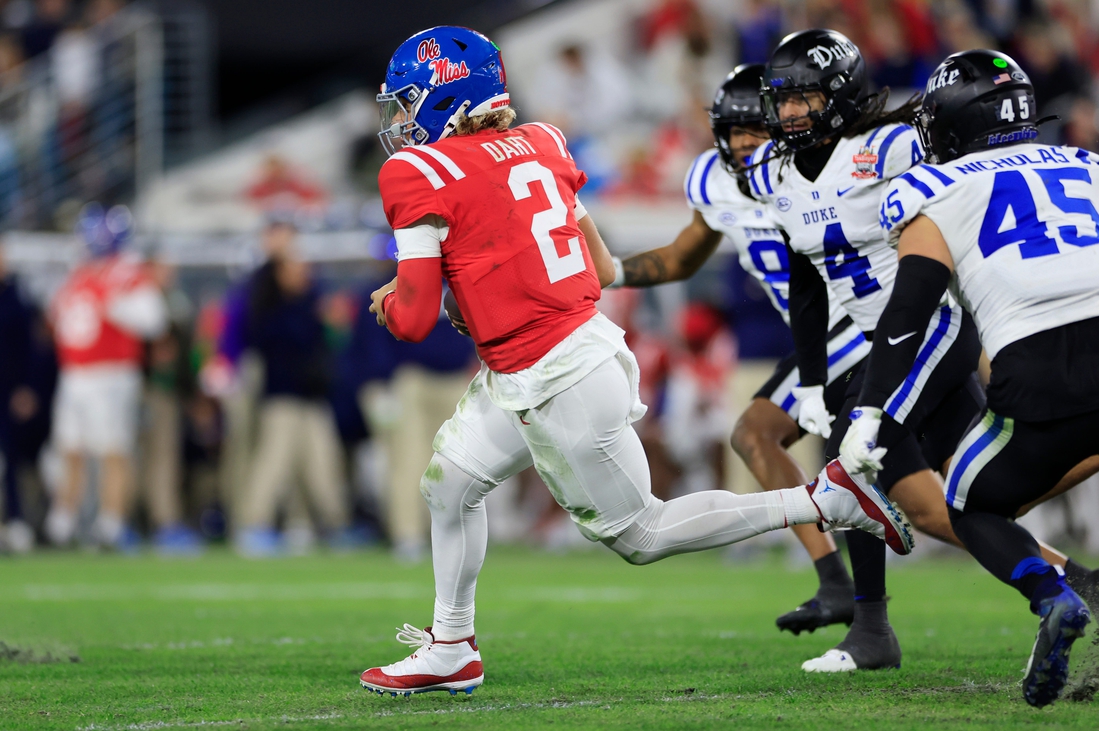 You are currently viewing No. 14 Ole Miss makes statement in routing Duke in Gator Bowl