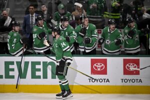 Read more about the article Eyeing 5th straight win, Stars open 5-game trip vs. Rangers