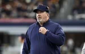 Read more about the article Reports: Bears request to interview Cowboys coach Mike McCarthy