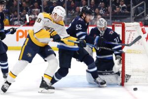 Read more about the article Connor Hellebuyck gets 300th win as Jets defeat Predators