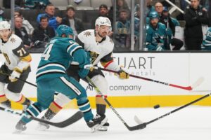 Read more about the article Golden Knights take down Sharks for 3rd straight win