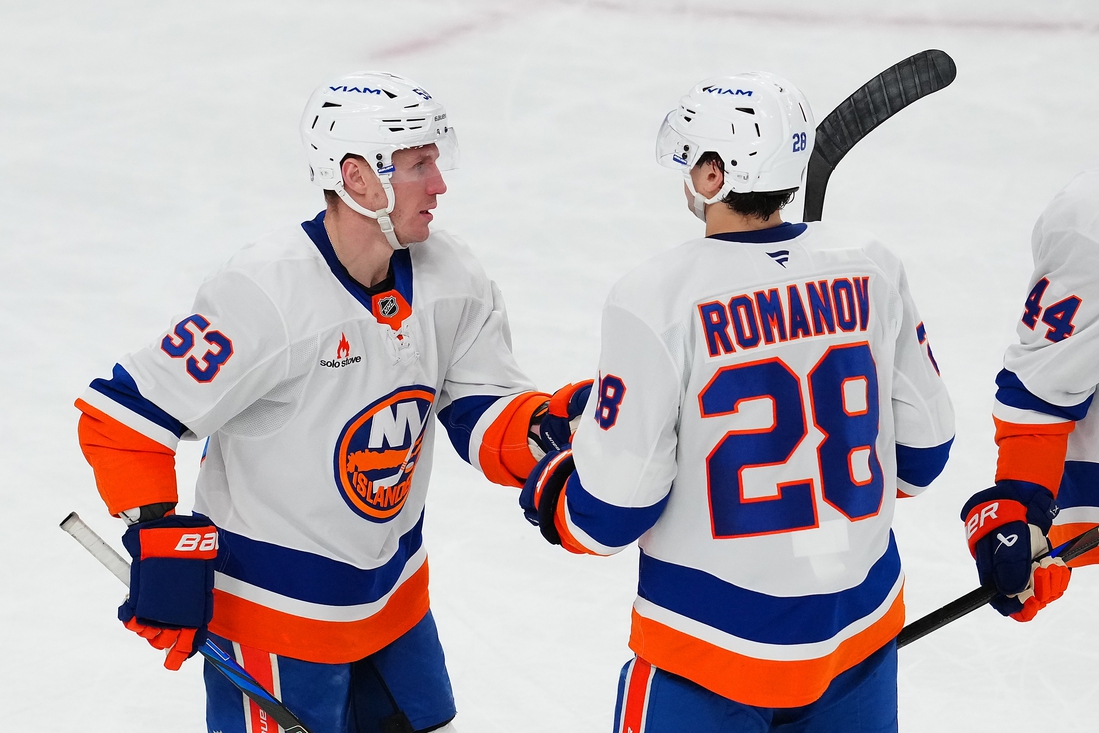 You are currently viewing Islanders bid to pick up steam in clash vs. Utah HC