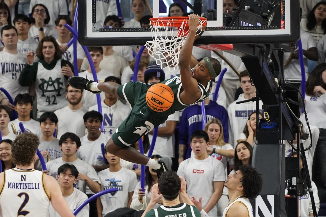 You are currently viewing No. 16 Michigan State tops Northwestern, takes win streak to 9