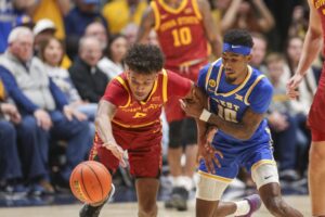 Read more about the article After rare loss, No. 3 Iowa State on rebound against UCF