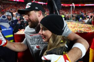 Read more about the article Chiefs-Bills scores massive ratings; NFC title game down