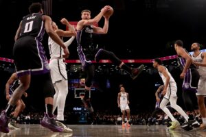 Read more about the article Domantas Sabonis, Kings set to challenge ailing Sixers