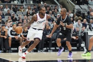 Read more about the article Balanced attack lifts Clippers over slumping Spurs