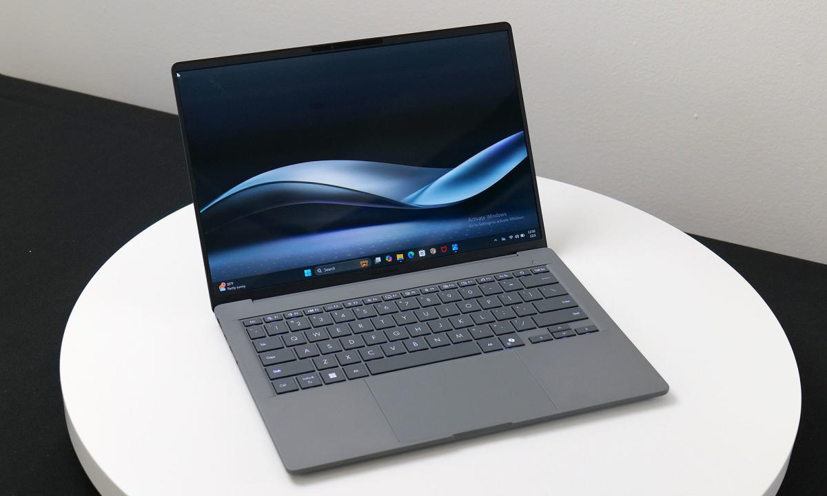 You are currently viewing ASUS unveiled the Zenbook A14 at CES 2025 and it’s the MacBook Air competitor I’ve been dreaming of