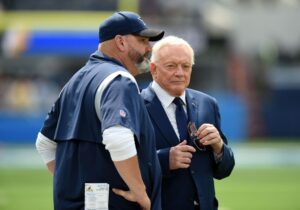 Read more about the article Cowboys owner Jerry Jones provides insight into firing HC Mike McCarthy