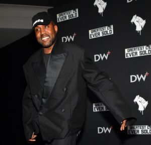 Read more about the article Kanye West Net Worth: REVEALED! Shocking!