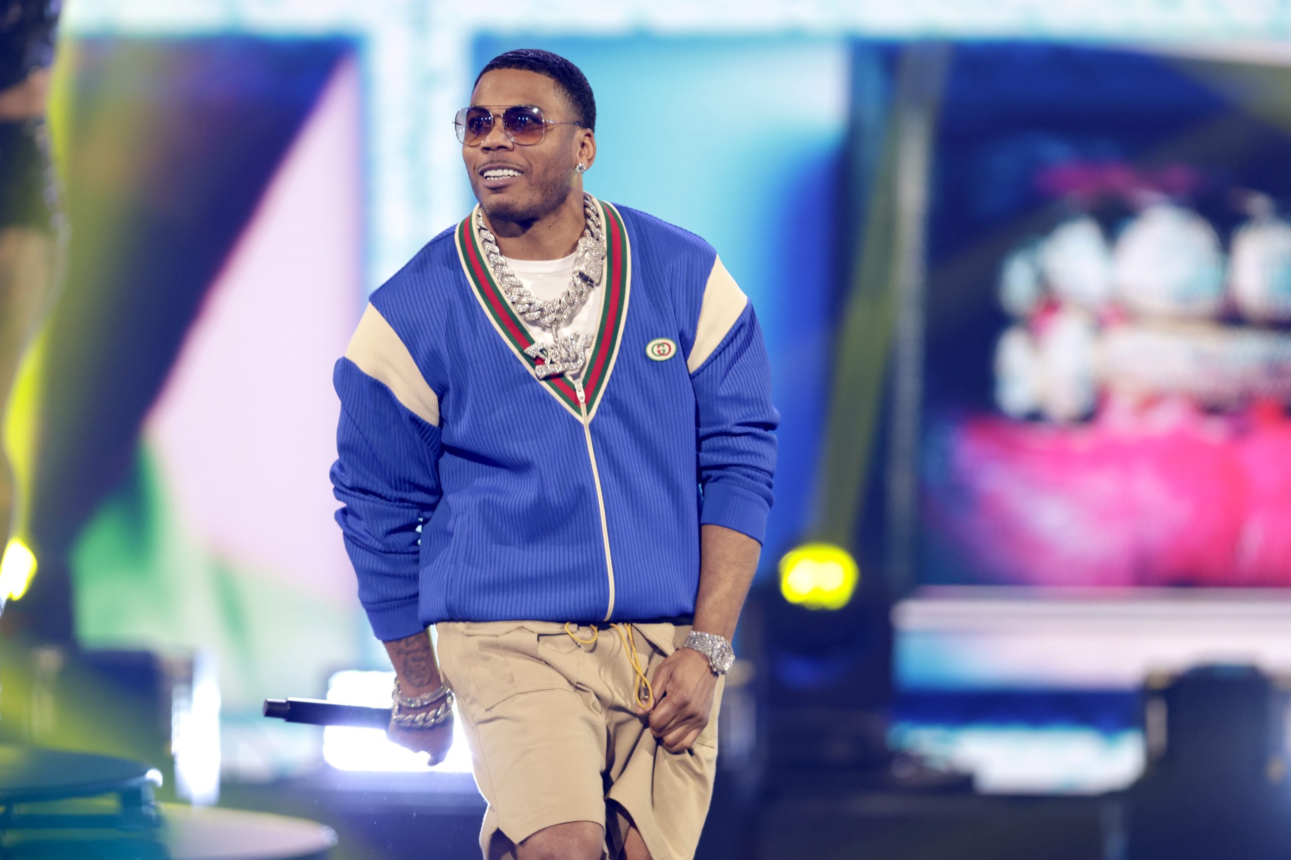 You are currently viewing Nelly Net Worth: How Rich Is the ‘Hot In Herre’ Rapper?