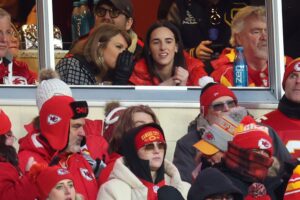 Read more about the article Taylor Swift, Caitlin Clark Cheer on Travis Kelce as Kansas City Chiefs Score Yet Another Playoff Victory