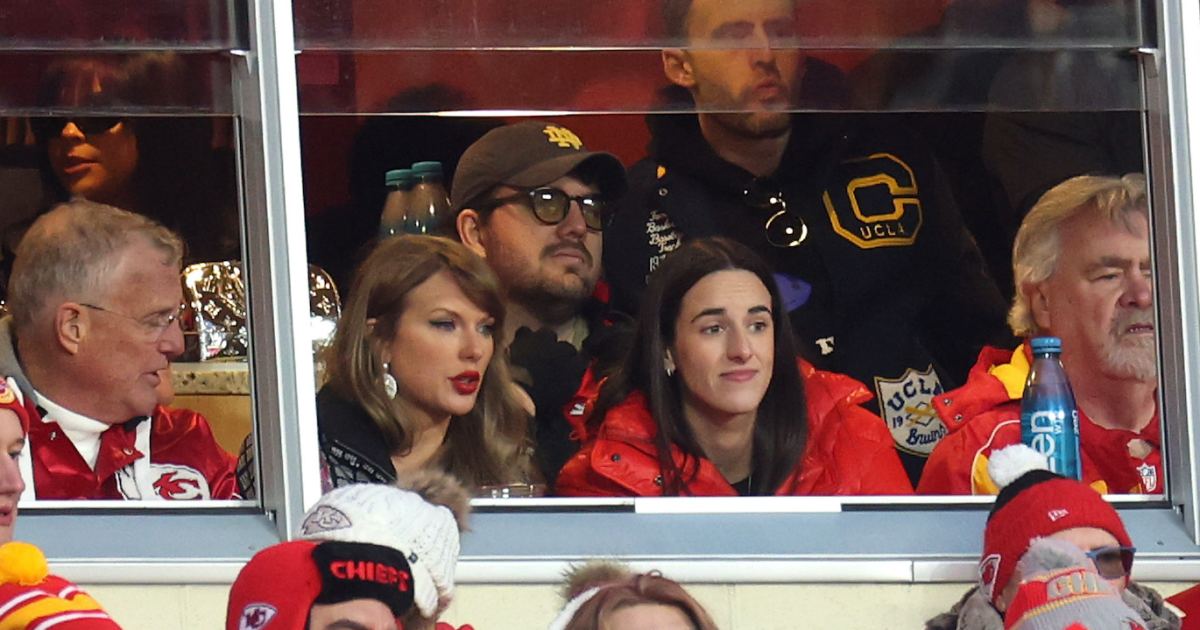 You are currently viewing Caitlin Clark, Taylor Swift Cheer for Travis Kelce at Chiefs Playoff Game