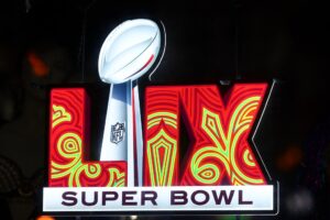 Read more about the article Fox Breaks $8M Barrier For A 30-Second Super Bowl Ad, Selling At Least 10 Spots At That Level