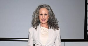 Read more about the article Andie MacDowell Shares Piriformis Syndrome Diagnosis: ‘Falling Apart’