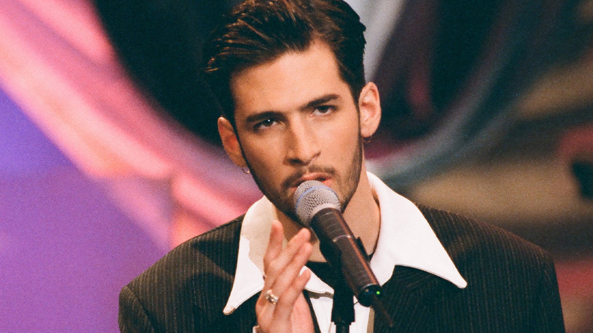 You are currently viewing ’90s R&B Singer Jon B. ‘Memba Him?!