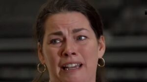 Read more about the article Nancy Kerrigan Breaks Down In Tears Over Plane Crash That Killed Figure Skaters