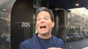 Read more about the article ‘Doc’ Star Scott Wolf Says He Gives Off Doctor Vibes, Keeps Getting Cast As MD