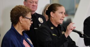 Read more about the article Bass ousts L.A. fire chief Crowley, saying LAFD needs ‘new leadership’