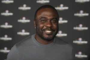 Read more about the article Colorado adds Hall of Famer Marshall Faulk to coaching staff