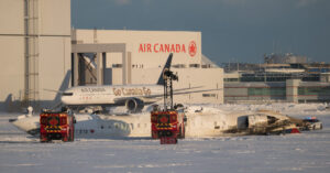 Read more about the article Live Updates: All Passengers Survive as Plane Crashes and Overturns at Toronto Airport