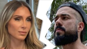 Read more about the article Charlotte Flair Divorces Andrade