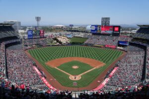 Read more about the article Angels extend stadium lease through 2032