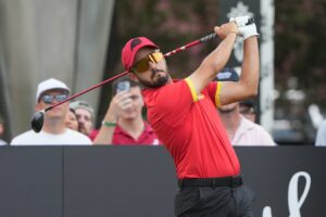 Read more about the article Abraham Ancer ascends into share of lead at LIV Golf Adelaide