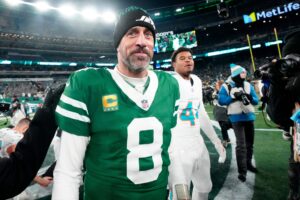 Read more about the article Jets split from QB Aaron Rodgers, wish him well