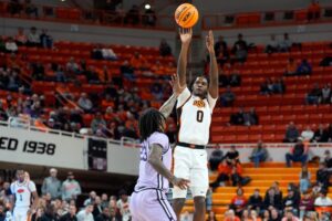 Read more about the article Oklahoma St. hopes much-needed turnaround starts against Utah