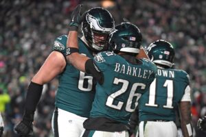 Read more about the article Newcomers drive Eagles’ U-turn, Super Bowl return