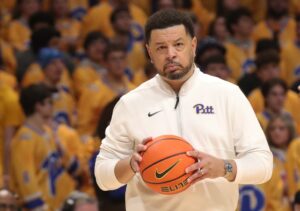 Read more about the article Slumping Pitt aims to halt slide vs. Miami