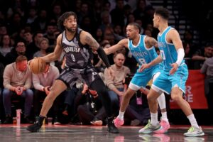 Read more about the article Nets hold off injury-plagued Hornets