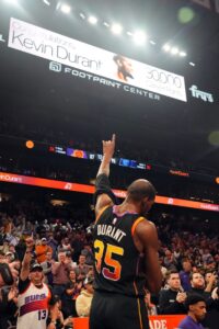 Read more about the article Suns’ Kevin Durant becomes 8th to score 30,000 points