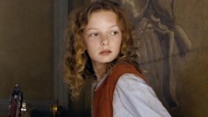 Read more about the article Lyra in ‘The Golden Compass’ ‘Memba Her?!