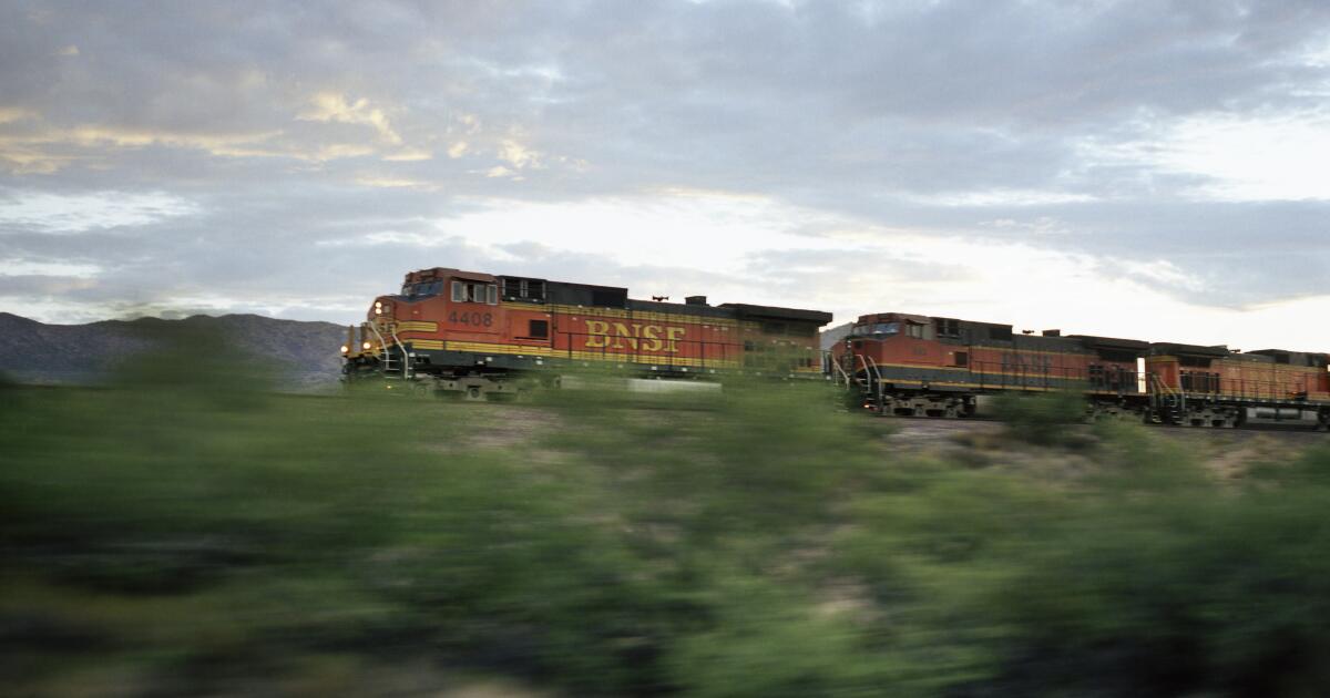 You are currently viewing Inside the Mojave Desert train heists targeting Nike sneakers