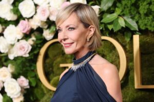 Read more about the article Allison Janney Set For 2025 Make-Up Artists & Hair Stylists Guild Honor