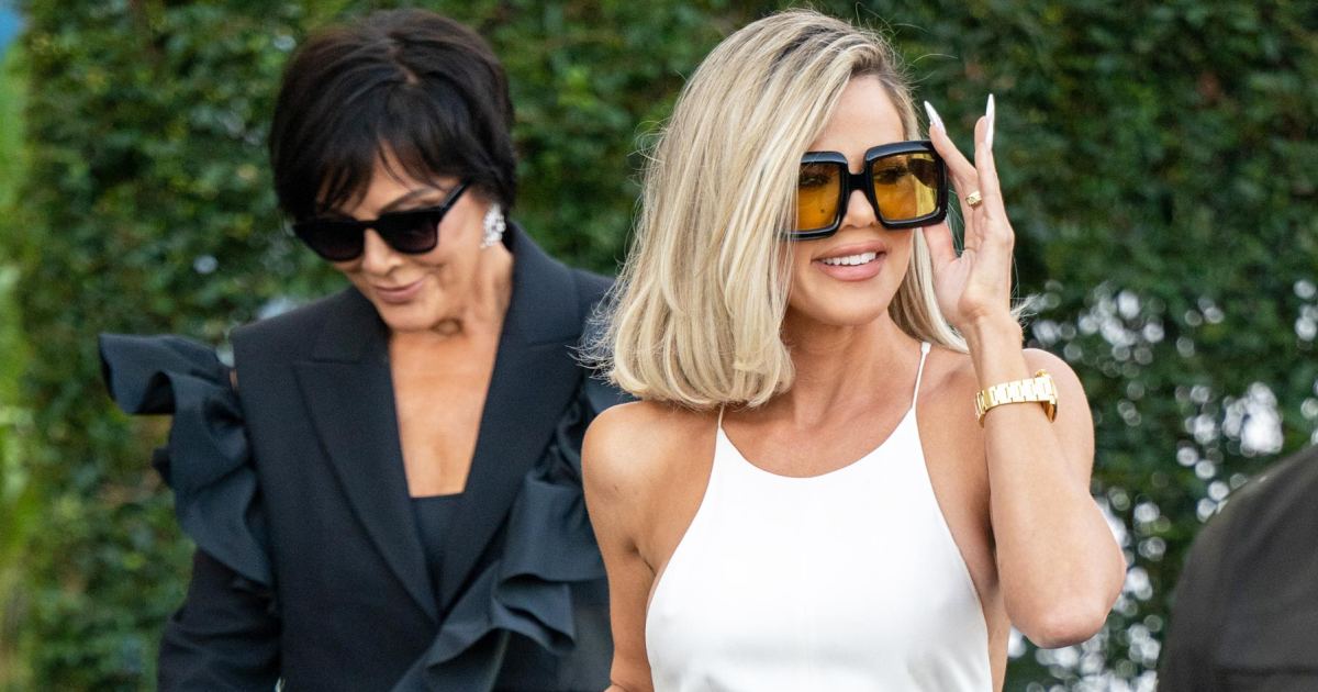 You are currently viewing Khloe Kardashian Shares Kris Jenner’s Thoughts on ‘Baggy Sweats’