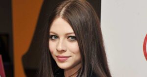 Read more about the article Michelle Trachtenberg’s Most Honest Quotes About the Highs and Lows of Fame in Hollywood